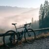 Cube Nuroad Pro Gravel Bike – Shimano GRX 2x10, Aluminium-Rahmen, Schwalbe G-One (Metal/Black)