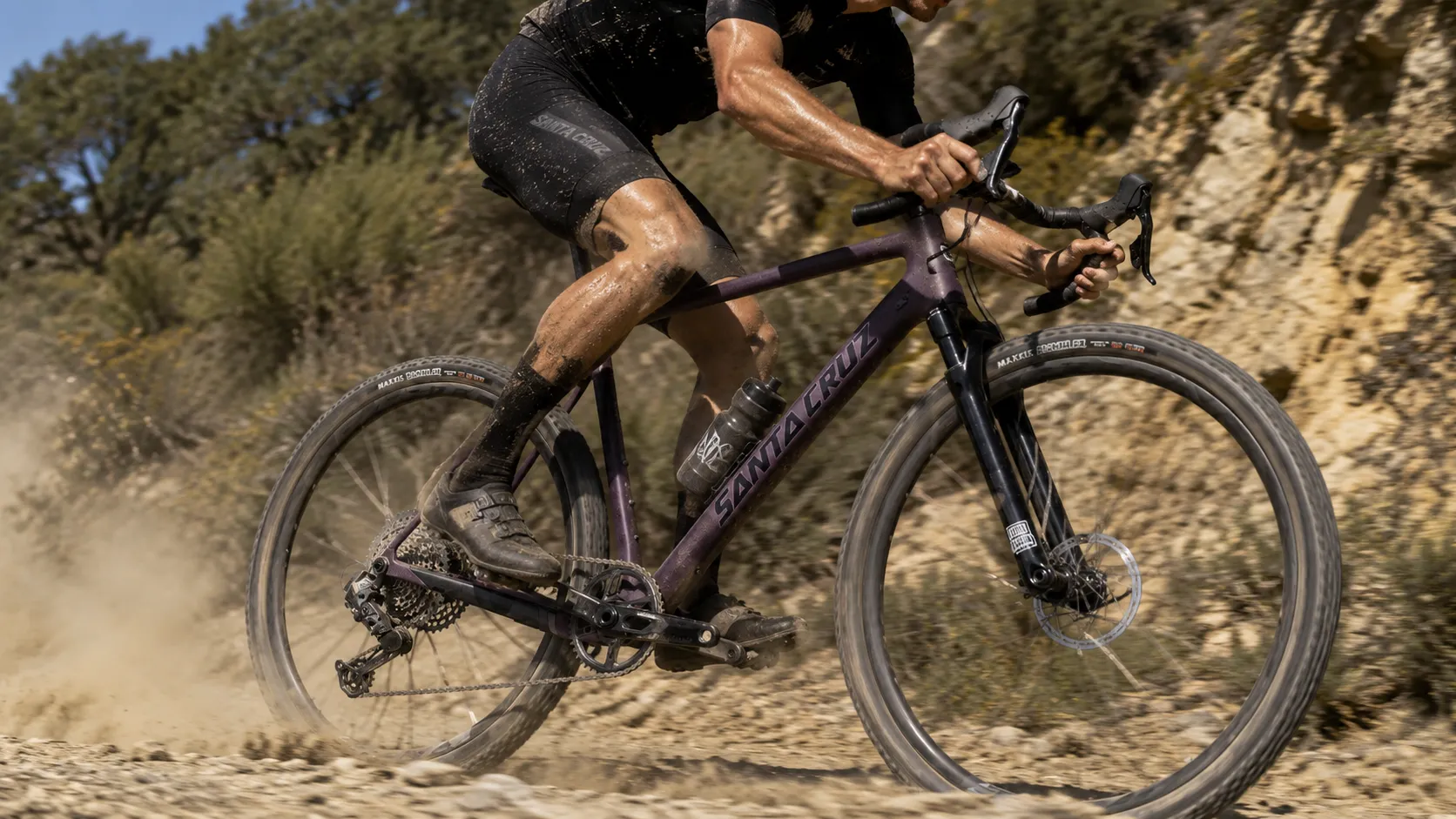 Santa Cruz Stigmata Rival AXS Rudy – Carbon CC Gravel Bike mit RockShox Rudy Base XPLR Federgabel (40 mm), SRAM GX Eagle AXS T-Type & Easton EC70 Carbon-Sattelstütze – Image 5