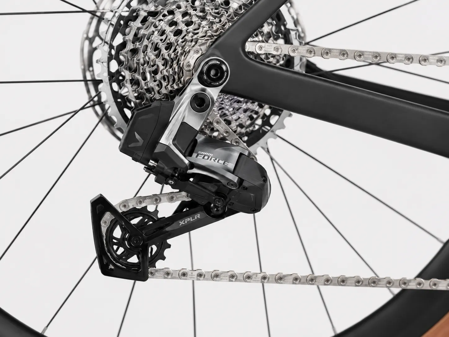 Canyon Grail CF SLX 8 AXS – High-End Carbon Gravel Race Bike mit SRAM Force AXS, Powermeter & DT Swiss Carbon-Laufrädern – Image 4