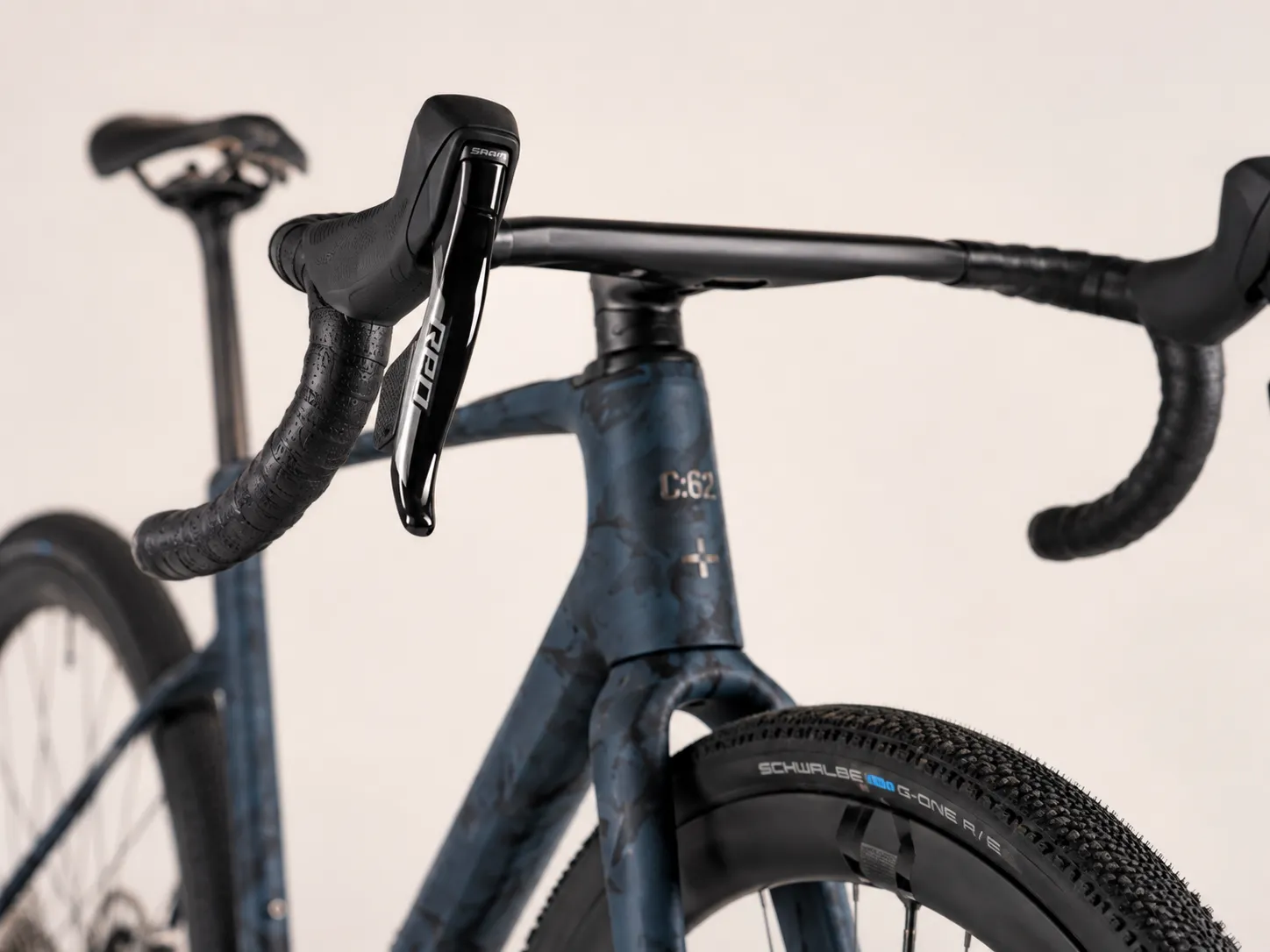 Cube Nuroad C:62 SLT (2025/2026) – High-End Carbon Gravel Bike mit elektronischer SRAM Red/Force AXS – Image 5