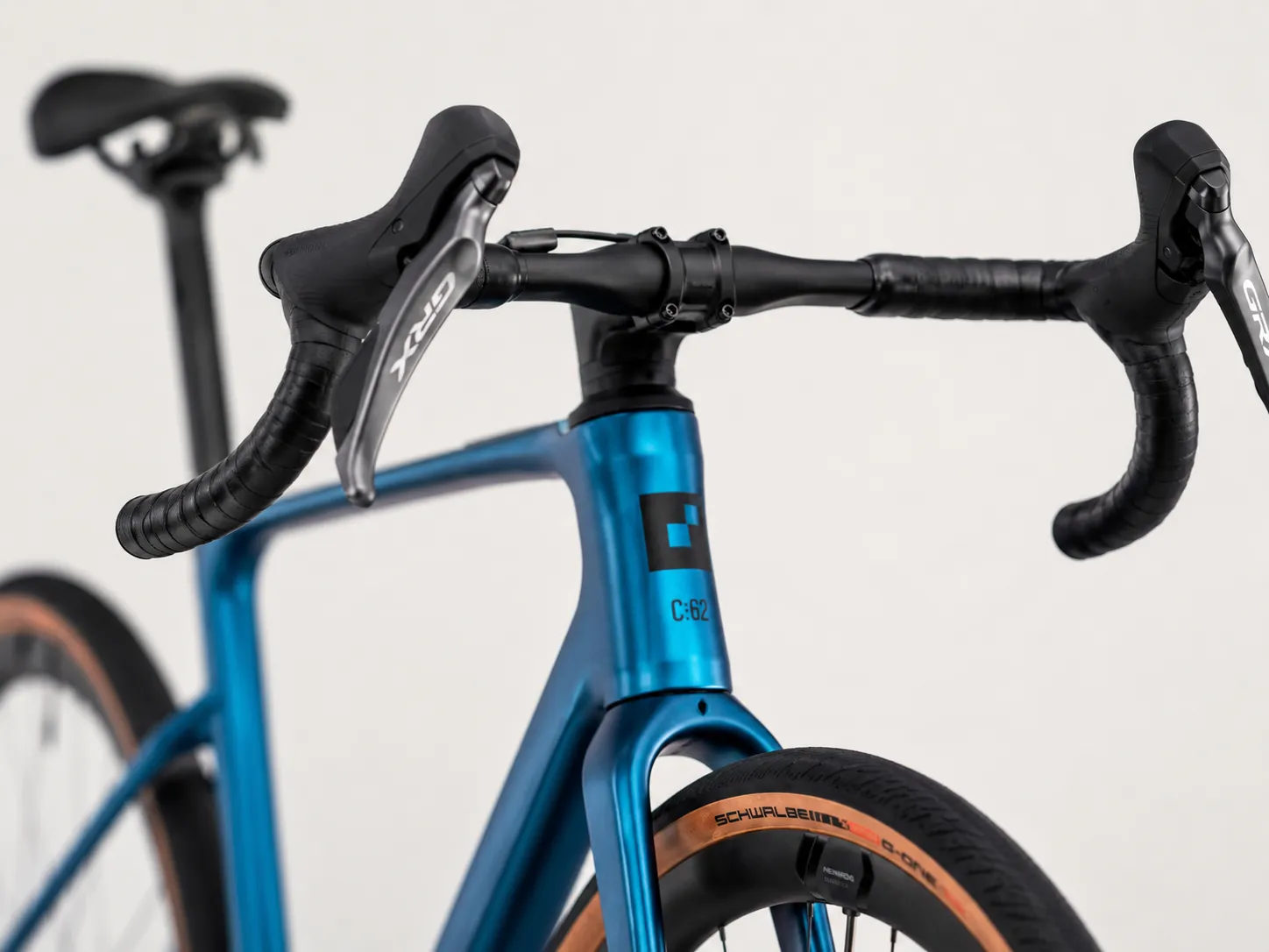 Cube Nuroad C:62 RACE (2025/2026) – Carbon Gravel Bike mit Shimano GRX 2x12 – Image 4