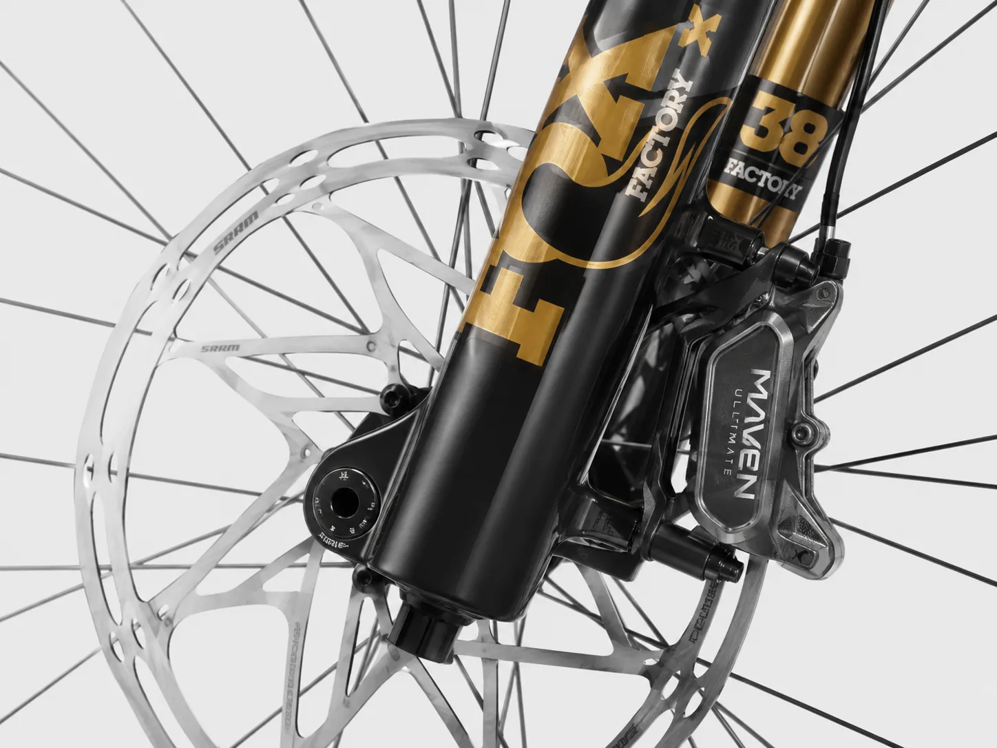 Canyon Spectral:ON CFR – High-End E-MTB mit CFR-Karbonrahmen, Shimano EP801, SRAM X0 Eagle AXS Transmission & Fox 38 Factory – Image 4