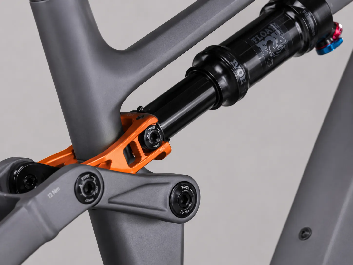 CUBE Stereo Hybrid ONE44 HPC SLX 800 – Premium Carbon E-MTB mit Bosch CX (BDU38), 800Wh, Fox 36 Performance & Shimano XT 12-Speed – Image 3