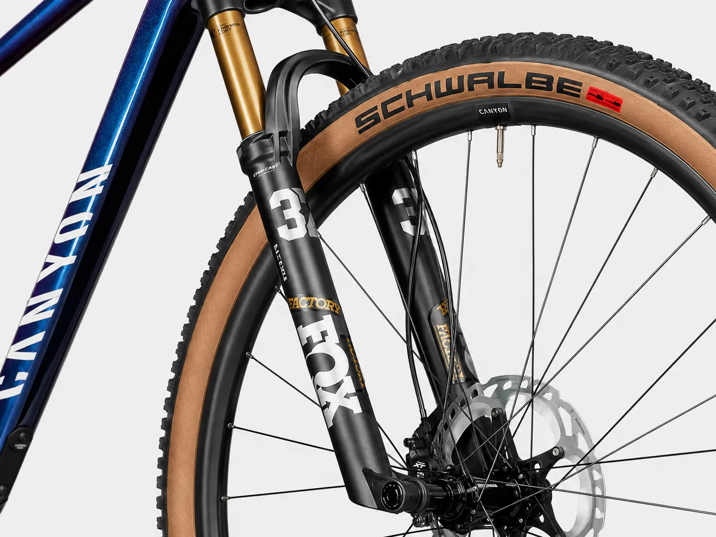 Canyon Exceed CF 9 – Premium Carbon XC Hardtail mit FOX 32 Step-Cast Factory, Shimano XT Di2 Elektrischer Schaltung & Canyon H21 Carbon Cockpit – Image 3