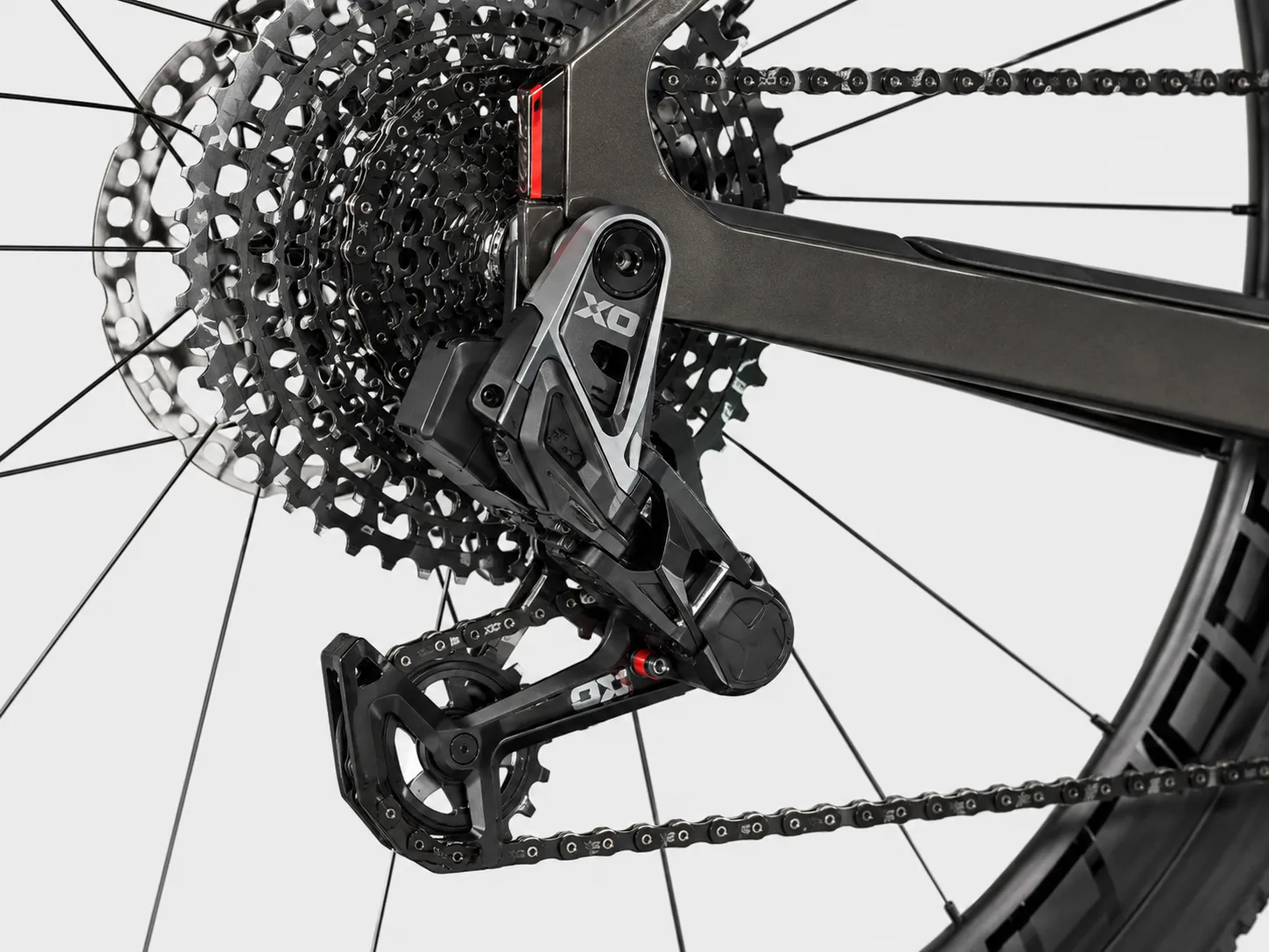 Canyon Grizl:ONfly CF Trail – High-End E-Gravel Bike mit Karbonrahmen, Bosch SX, SRAM X0 Eagle AXS Transmission & RockShox Reverb AXS XPLR – Image 3