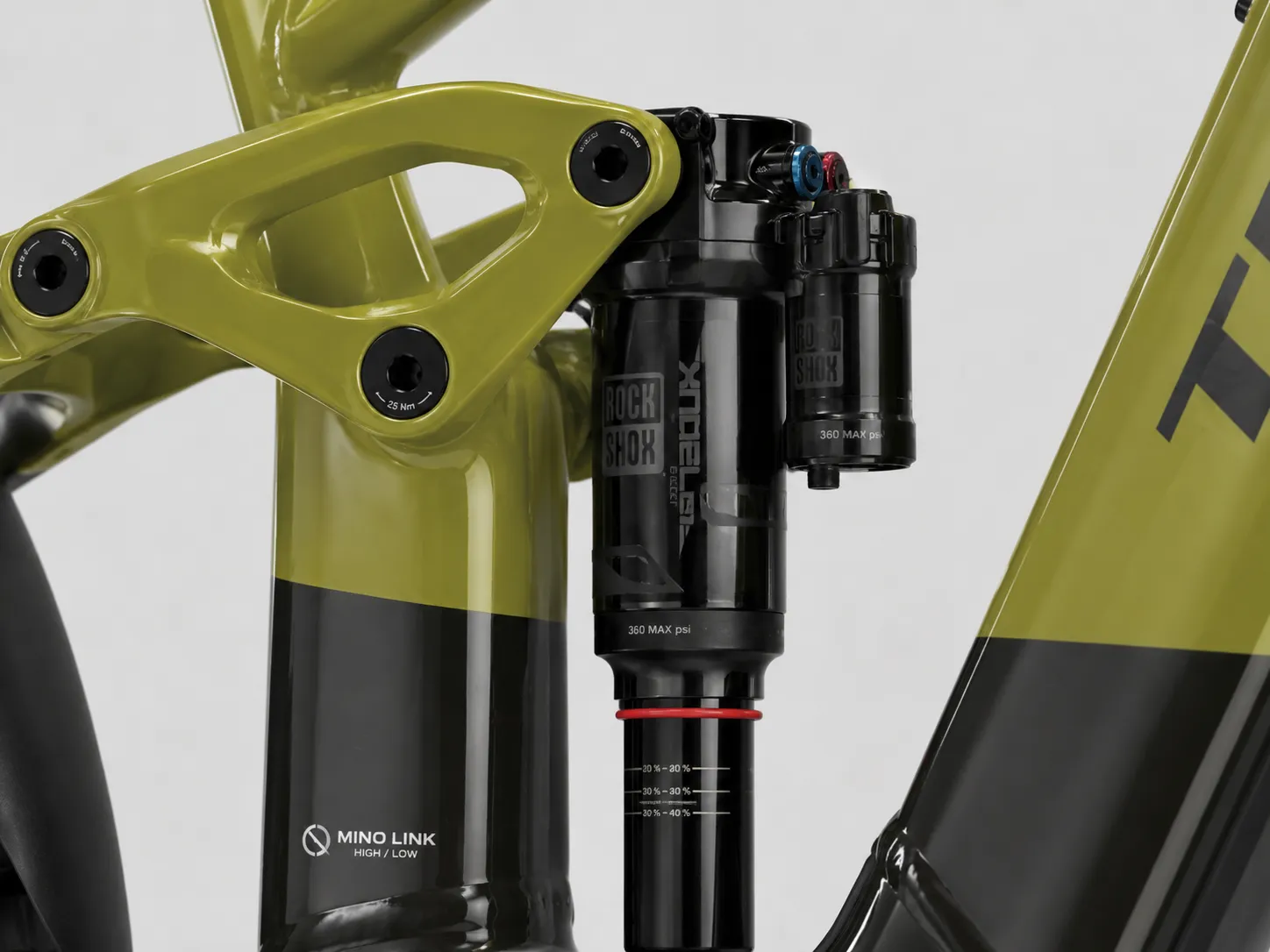 Trek Rail+ 8 Gen 5 (2026) – High-Performance E-Enduro mit Alpha Platinum Aluminium, Bosch CX 800Wh, RockShox ZEB Select 160mm & SRAM DB8 4-Piston – Image 4