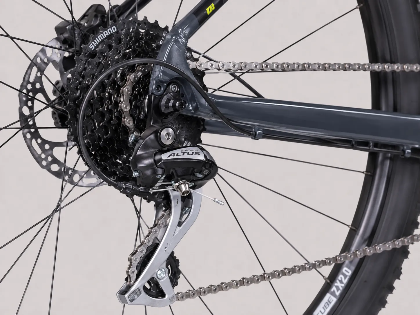 CUBE Aim Pro – Vielseitiges Aluminium Hardtail MTB mit SR Suntour XCT 100mm, Shimano 2x8 Schaltung & Hydraulischen Tektro Scheibenbremsen – Image 4
