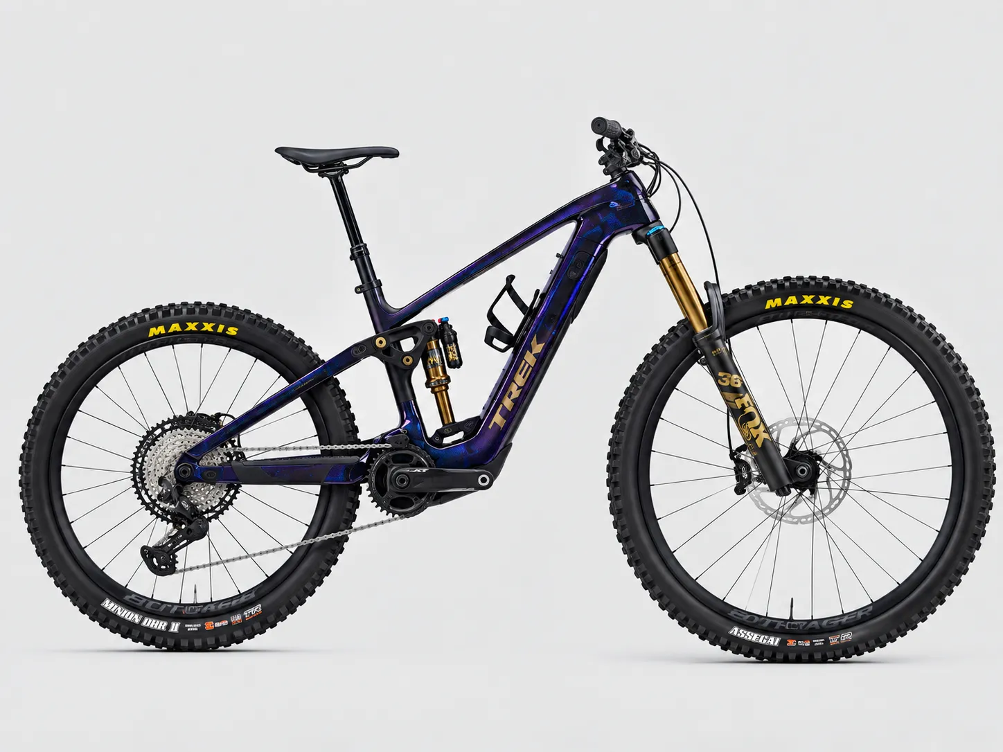 Trek Fuel+ MX 9.8 XT Gen 2 – Carbon Mullet Light-E-MTB mit OCLV Mountain Carbon, TQ-HPR60 580Wh, Fox Factory 36 Kashima & Shimano XT M8220 4-Piston